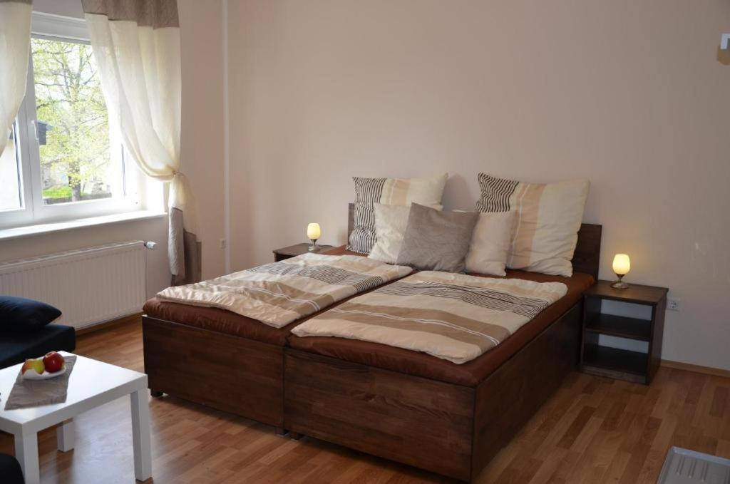 Skypension Schönefeld Εξωτερικό φωτογραφία